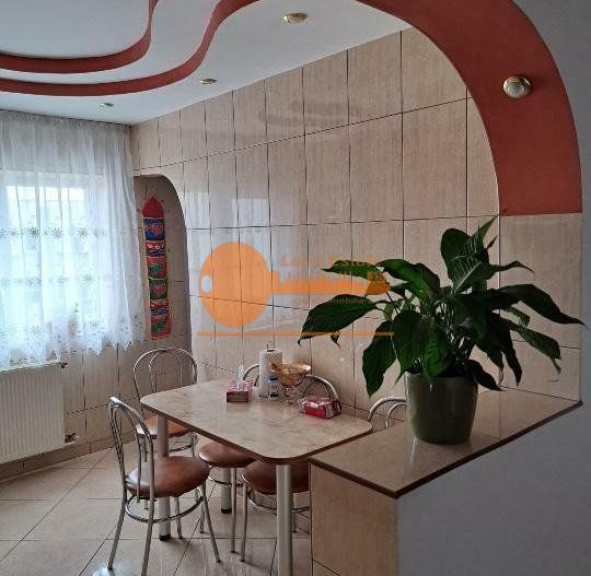 4 camere 13 septembrie - 1988 - Poză 2