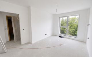 Apartament 2 camere + gradina 50 mp, la cheie , Cristian - Poză 3