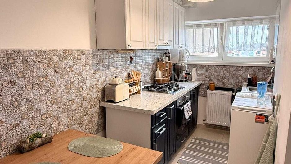 DE ÎNCHIRIAT: Apartament modern cu 2 camere și panoramă – Semicentral - Poză 4