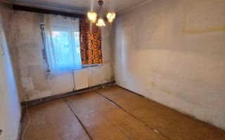 4 decomandate Rovine - Pizza Ibiza - Poză 3