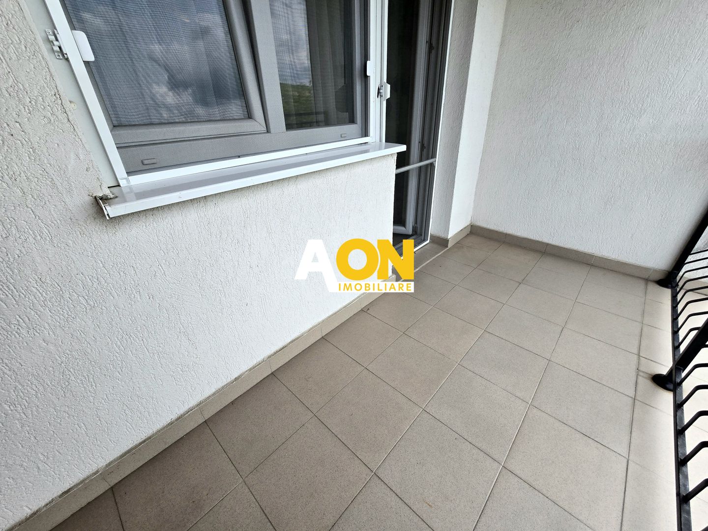 Apartament cu 3 Camere, Bloc Nou, Lift, Zona Orhideea - Poză 8