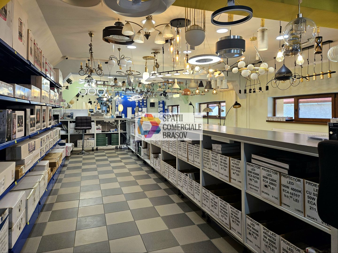 Casă plus Spațiu comercial  741 mp, Teren 906 mp Brasov - zona Blumana - Poză 6