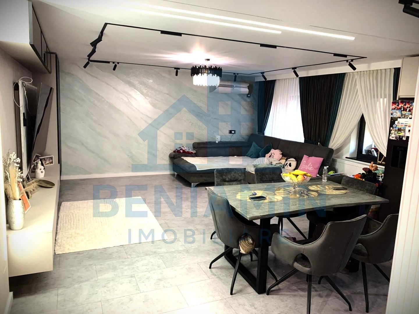 Apartament modern cu grădină -Cornitoiu- - Poză 3