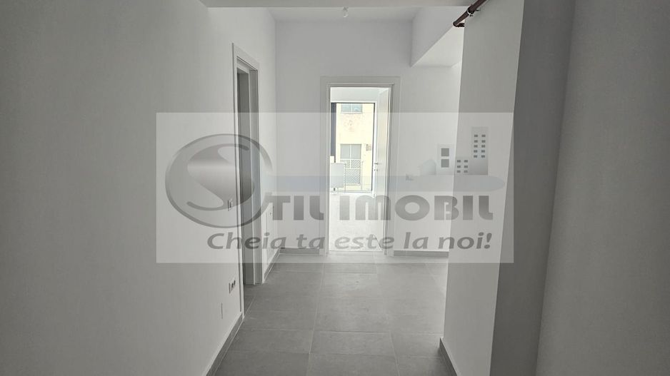 INTABULAT! MUTARE IMEDIATA! Apartament cu 2 camere decomandat Central - Poză 5