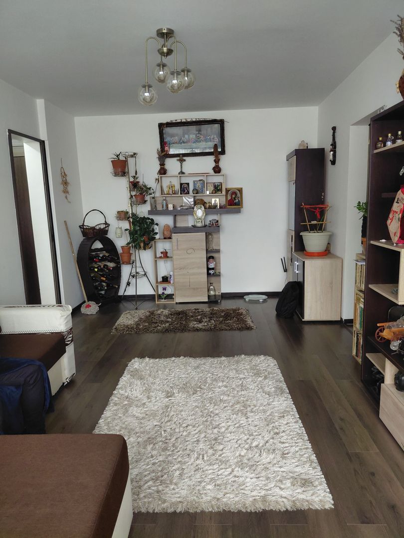 Apartament 2 cam – Tiglina 2, etaj 2/4 ,pozitie excelenta - Poză 13