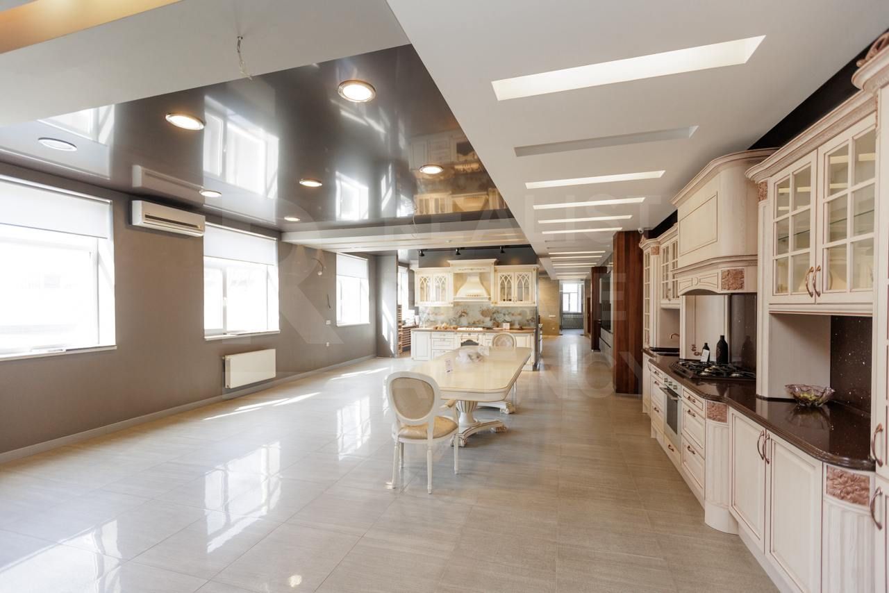 Chirie, spatiu comercial , 370 str. Calea Iesilor, Sculeni - Poză 1