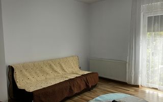 De închiriat – apartament 2 camere decomandat, str. Victoriei, 50 mp, etaj 1 - Poză 3