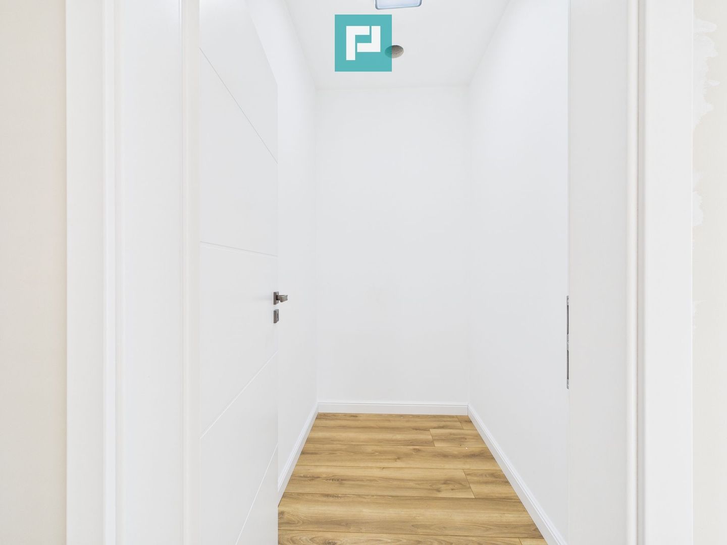 Duplex modern  – la doar 4 km de Timișoara - Poză 20