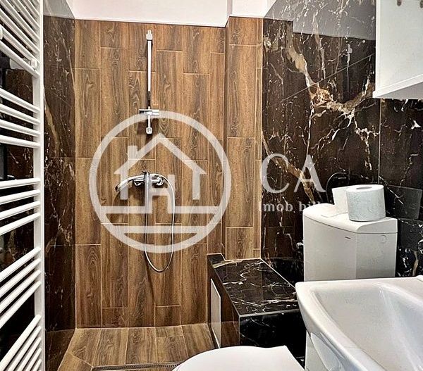 Spațiu birouri de închiriat cu 3 camere în zona Ultracentrala, Oradea - Poză 7