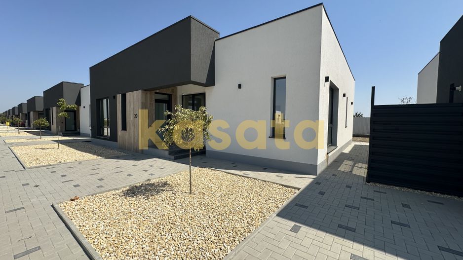 Casă pe parter | 4 camere | Domnești 🏡 - Poză 1