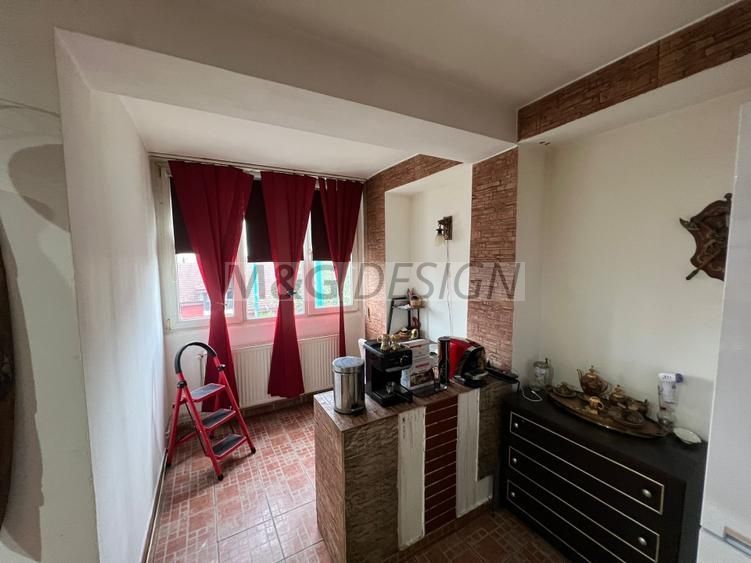 Apartament 3 camere Soarelui etaj 2 cu centrala - Poză 4