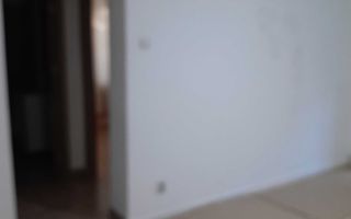 Apartament 2 camere semidecomandat în Tătărași, etaj 1, două balcoane, lângă parcul mare - Poză 6