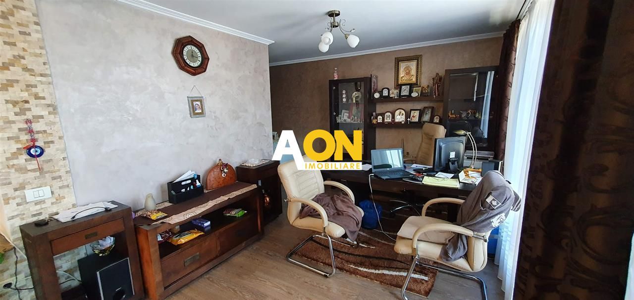 Casa 10 camere, ideala ca pensiune, zona Cetatii Alba Carolina - Poză 25