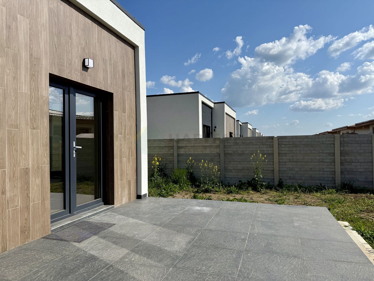 Casa individuala 4 camere Tunari-Lacul Pasarea - Poză 20