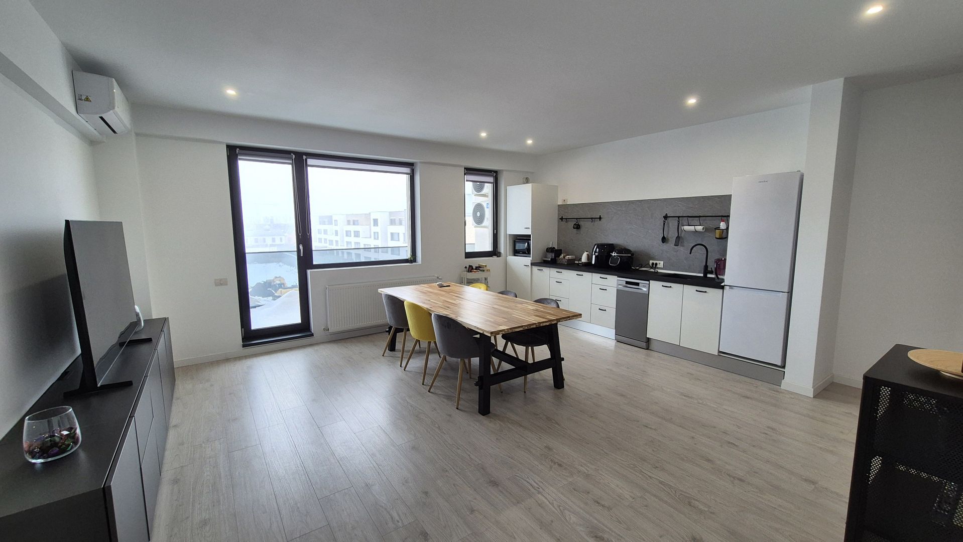 Apartament cu 2 camere in complexul Residence 5 - Poză 1