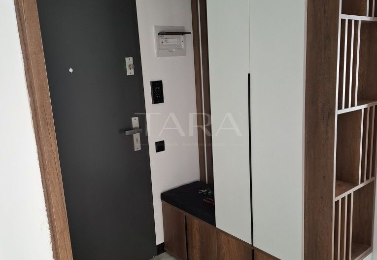 Apartament superb, ultrafinisat, complet mobilat. - Poză 6