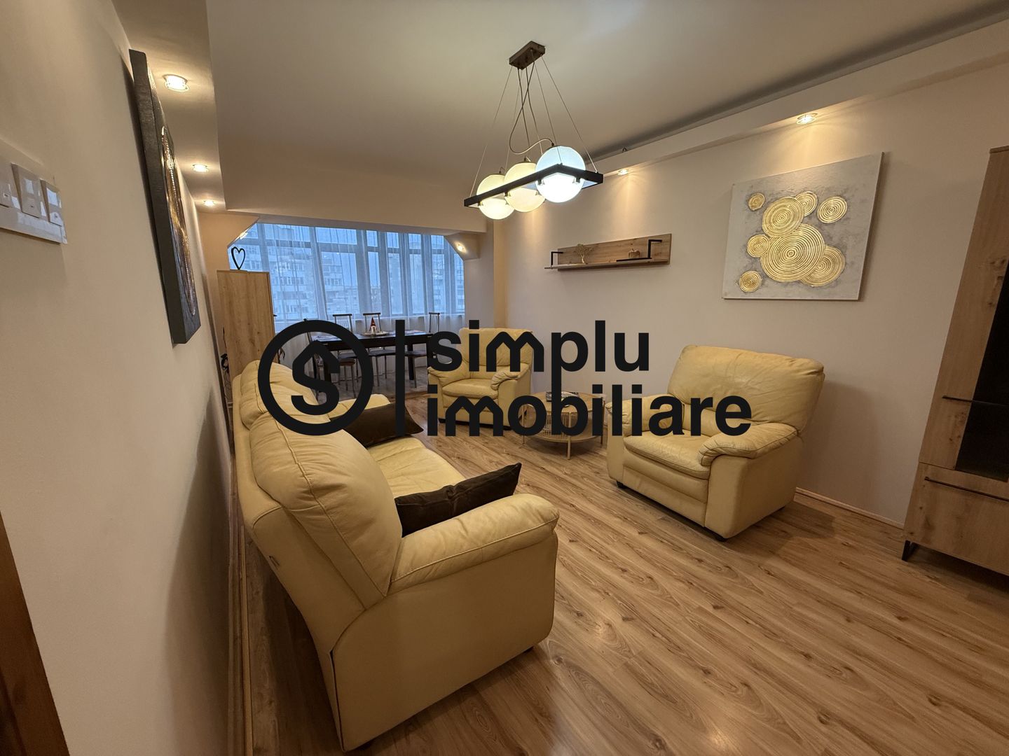 Apartament 3 camere Vis-A-Vis McDonalds - Poză 3