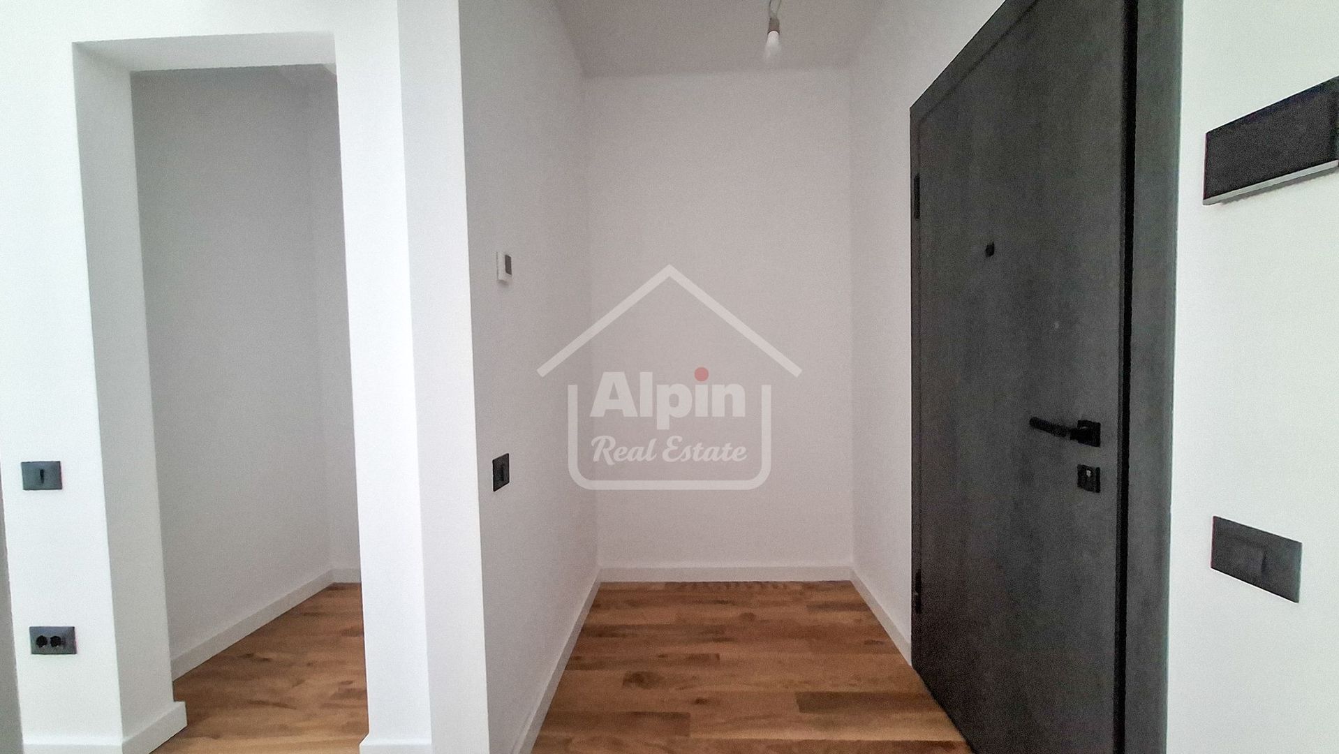 Finisaje Calitative Central - Poză 15