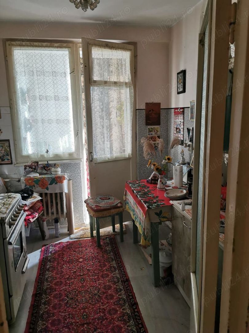 3 camere, etaj 1, Micro16 - Poză 7