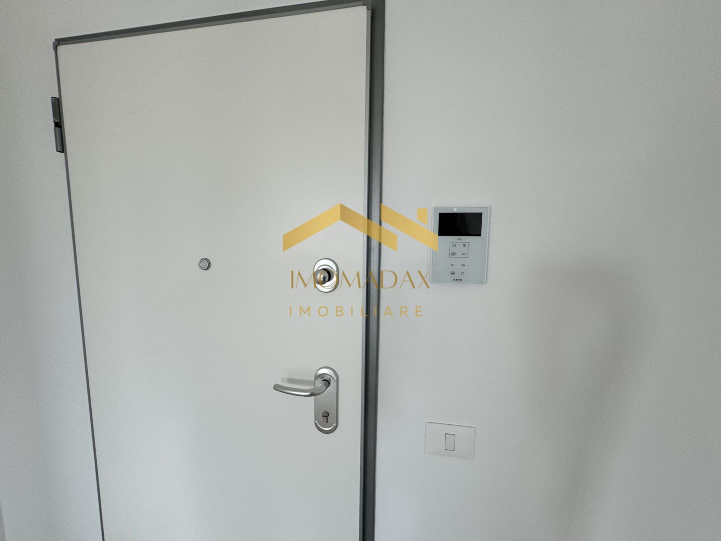 Aradului/Torontalului-2 Camere-Centrala Proprie - Poză 14