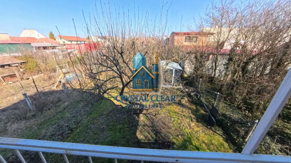 Două case în curte comună, 6 camere + 385 teren - zona semicentrală - Poză 12