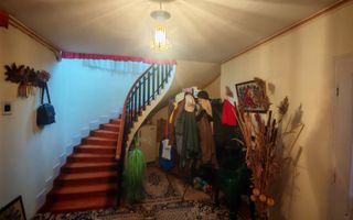 Vilă 5 camere | 200 mp utili | Teren 4.361 mp | Demisol + Mansardă - Poză 11