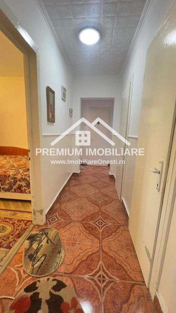 Apartament cu 3 camere decomandat - Poză 3