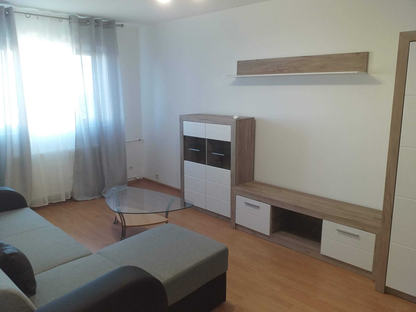 2 camere decomandat renovat complet, 5 minute metrou Costin Georgian - Poză 6