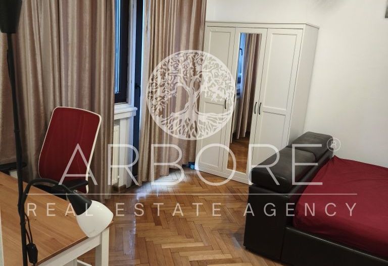 Apartament 3 camere Unirii, centrala proprie - Poză 5