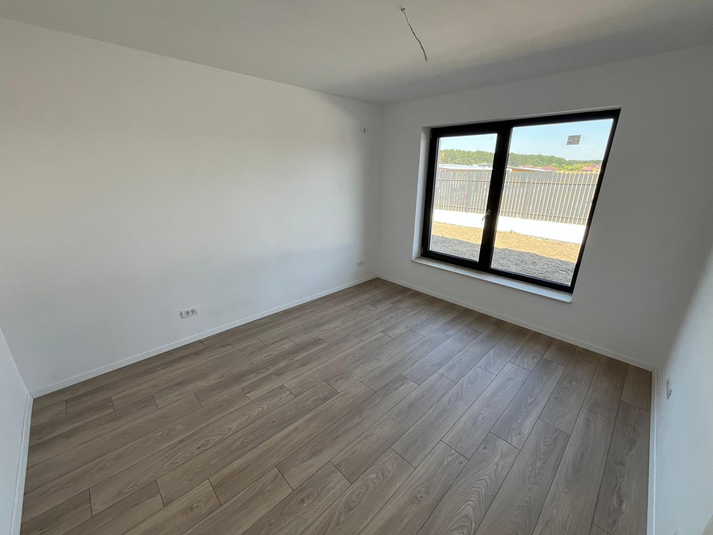 Vila spatioasa langa padure TVA 0%, teren 700mp, DN1, A3, A0 - Poză 14