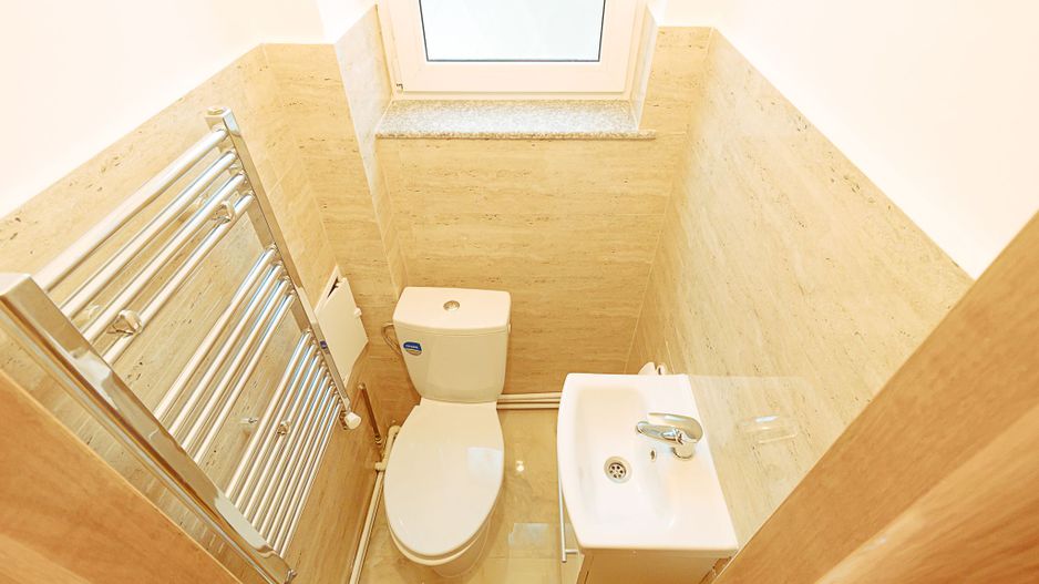 Ultracentral, apartament in casa, pretabil locuit si/sau birouri - Poză 9