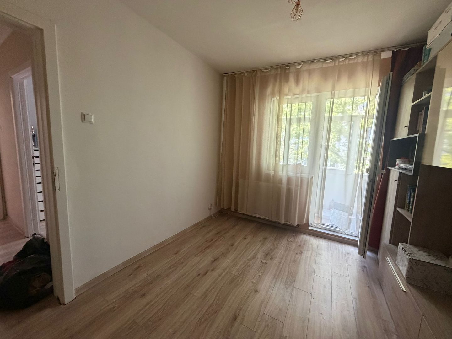 Apartament de 3 camere, zona Dacia - Poză 12