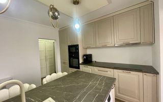 Apartament 3 camere | LUX | Ultracentral | Etaj 2 | Bloc cu lift - Poză 11