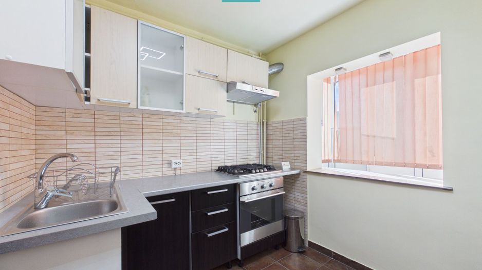Apartament decomandat cu 3 camere, etaj II,  Alfa - Poză 3