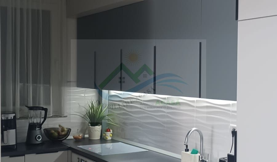 Apartament 2 camere de vânzare . - Poză 4