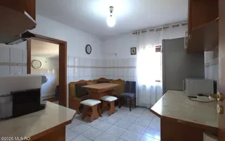 Castelu - Str. Florilor, casa din 2012, teren 737 mp si 106 mp utili - Poză 19