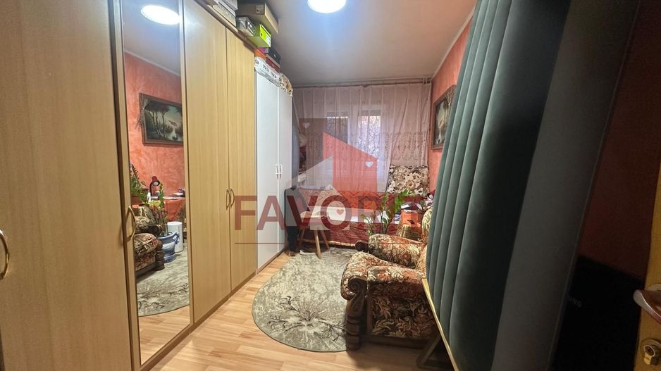 5 camere | etaj 1 | mobilat si utilat | ideal pentru inchiriere | - Poză 5