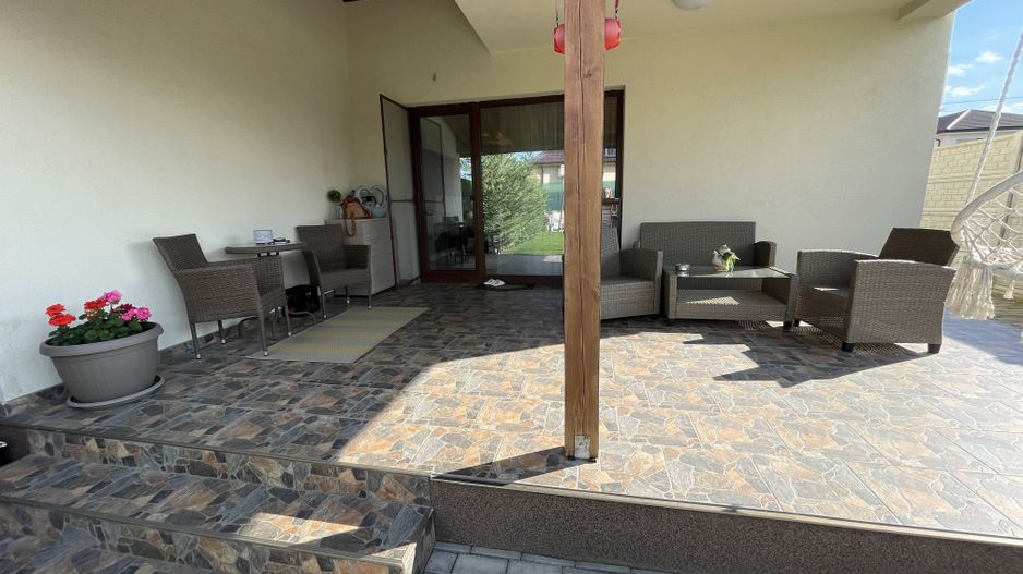 Duplex frumos amenajat si mobilat in Dumbravita - Poză 2