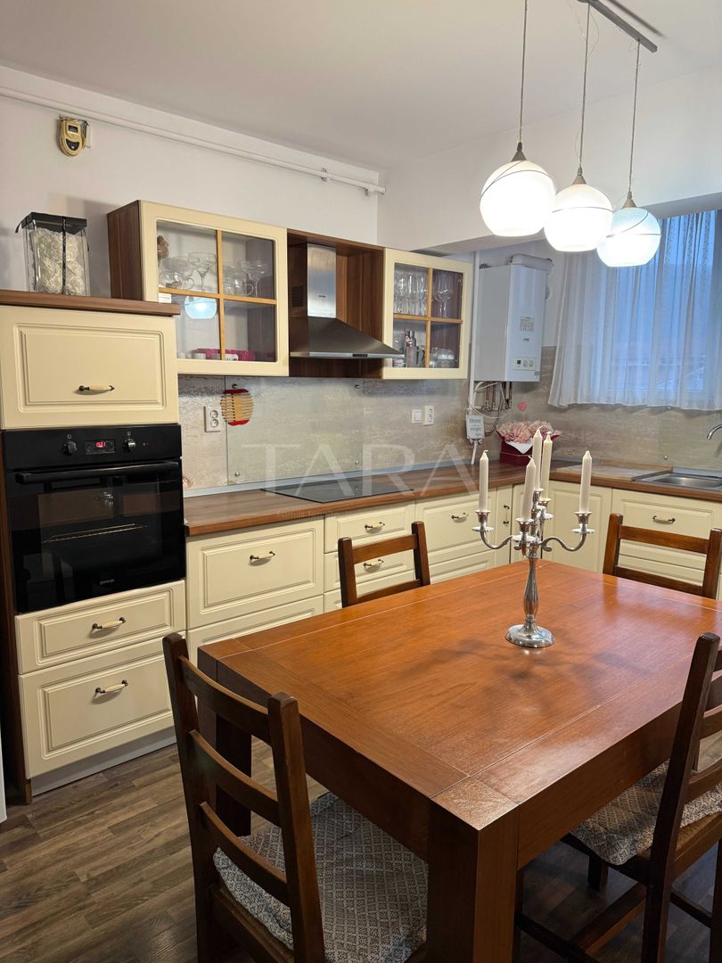 Apartament 3 camere, preț avantajos în Floresti. - Poză 1