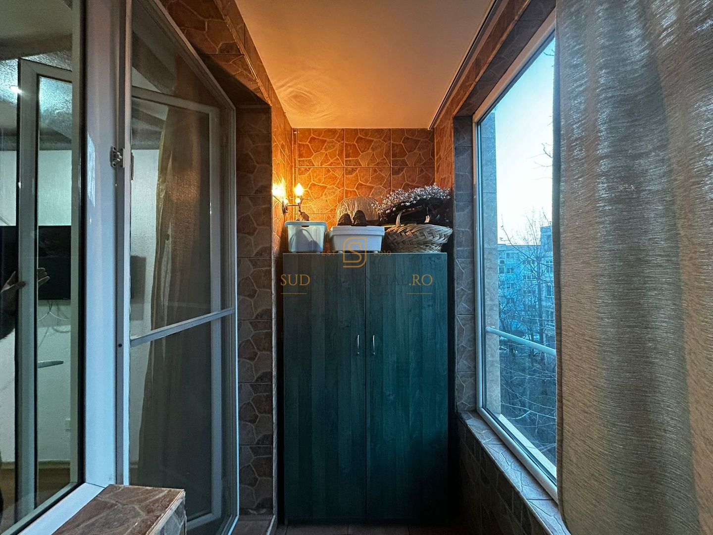 Apartament 3 camere, suprafata generoasa, zona Piata Resita - Poză 12