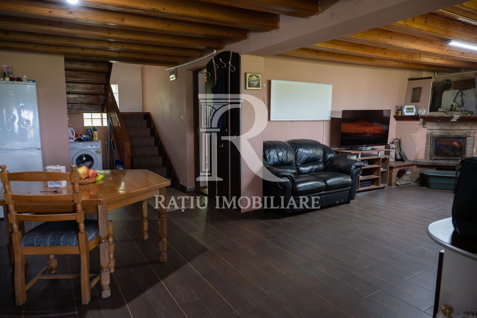 Proprietate Unică în Natură | Teren Mare + Intimitate Totală - Poză 12