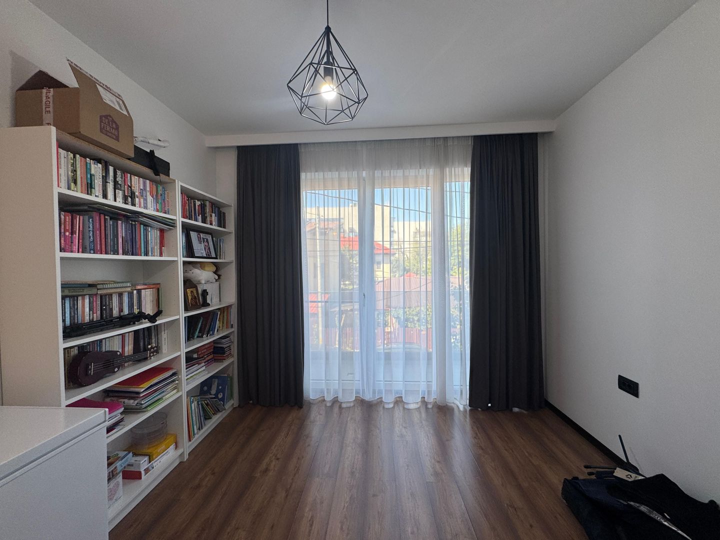 3 CAMERE + LOC DE PARCARE || SISESTI - Poză 12