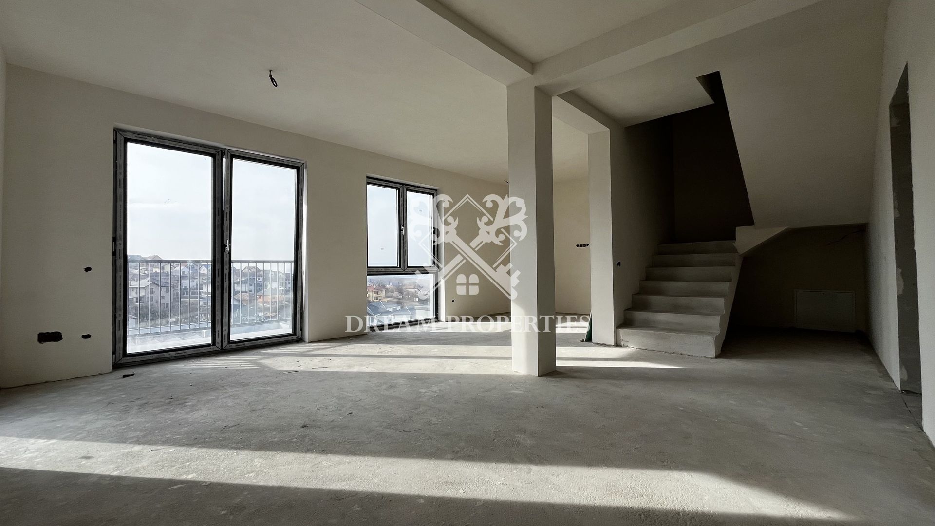 Duplex de vânzare în Dezmir, priveliște superbă! - Poză 3