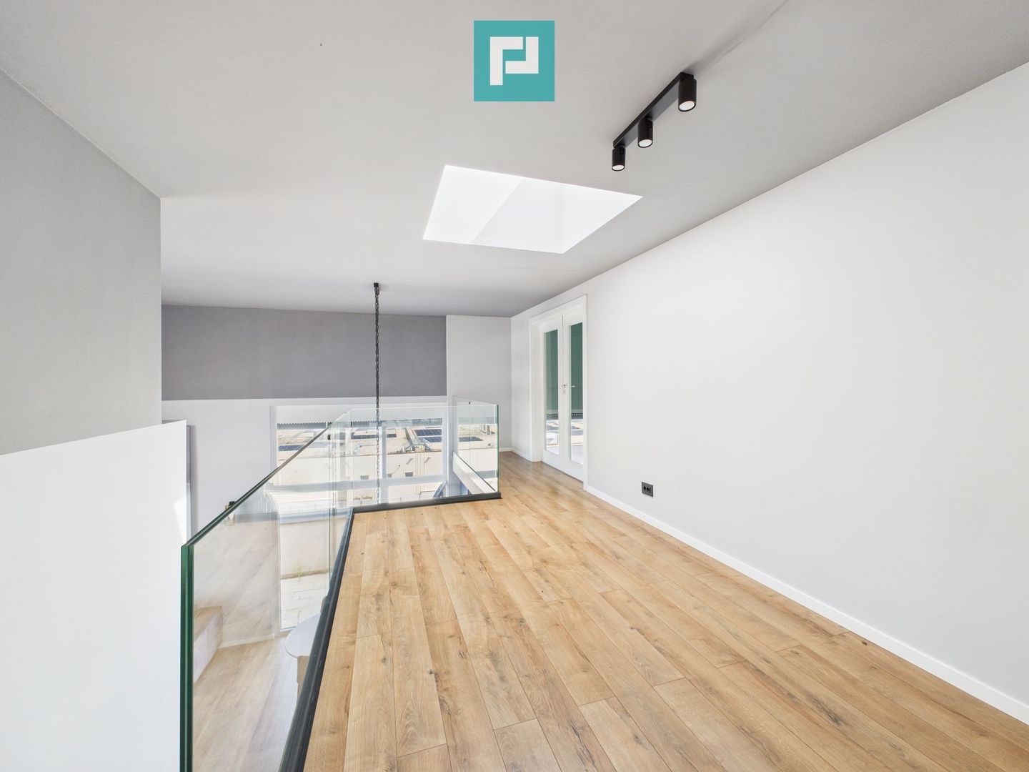 Penthouse în complex ARED IMAR - Poză 8