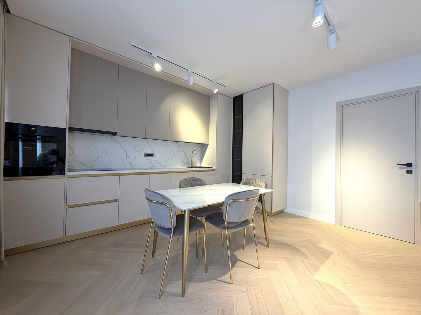 Apartament elegant 2 camere | 2 bai | parcare | Pipera-Jollie Ville - Poză 5