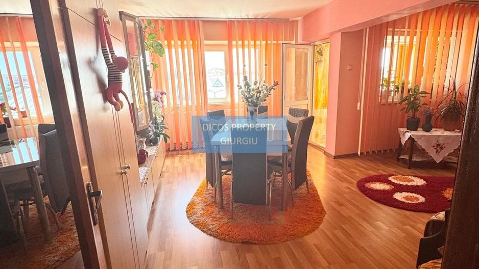 Apartament spațios, 3 camere – Bulevardul CFR, Giurgiu - Poză 3