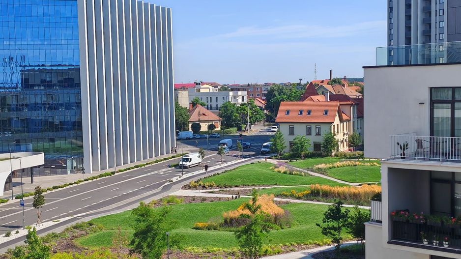 Apartament pe 2 niveluri - Poză 12