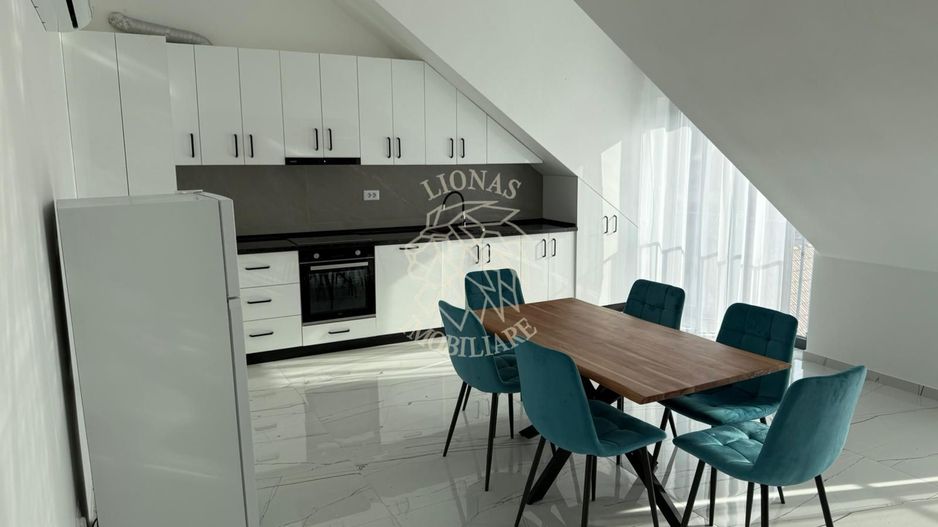 Apartament de Lux  4 camere 105 mp-etaj 3-parcare-Central - Poză 1