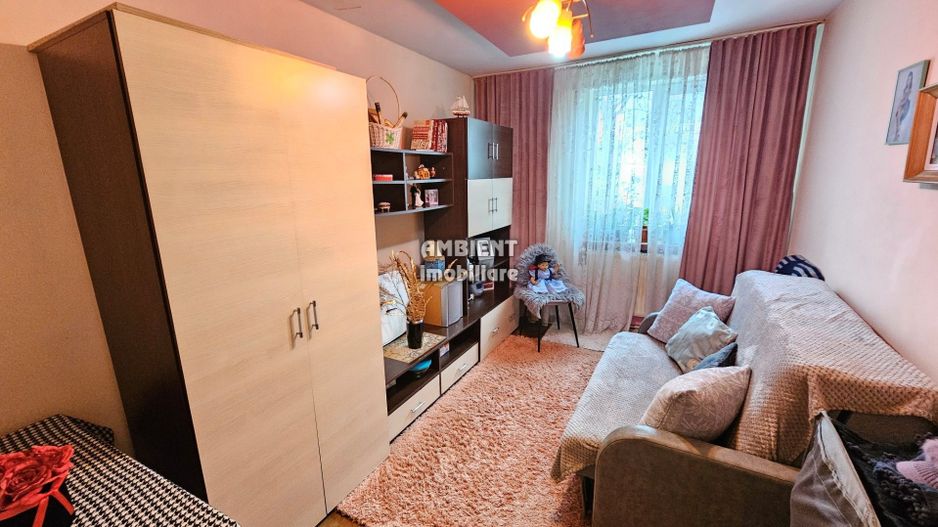 Apartament cu 4 camere, etaj 1, zona CENTRU - Camera de comert; - Poză 5
