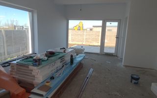 Sanandrei,Duplex P+E, Drum Asfaltat, Proiect Modern. - Poză 5